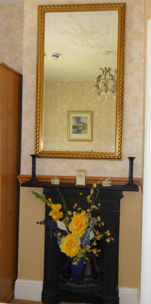 Twin Oaks Guest House Cadnam Εξωτερικό φωτογραφία